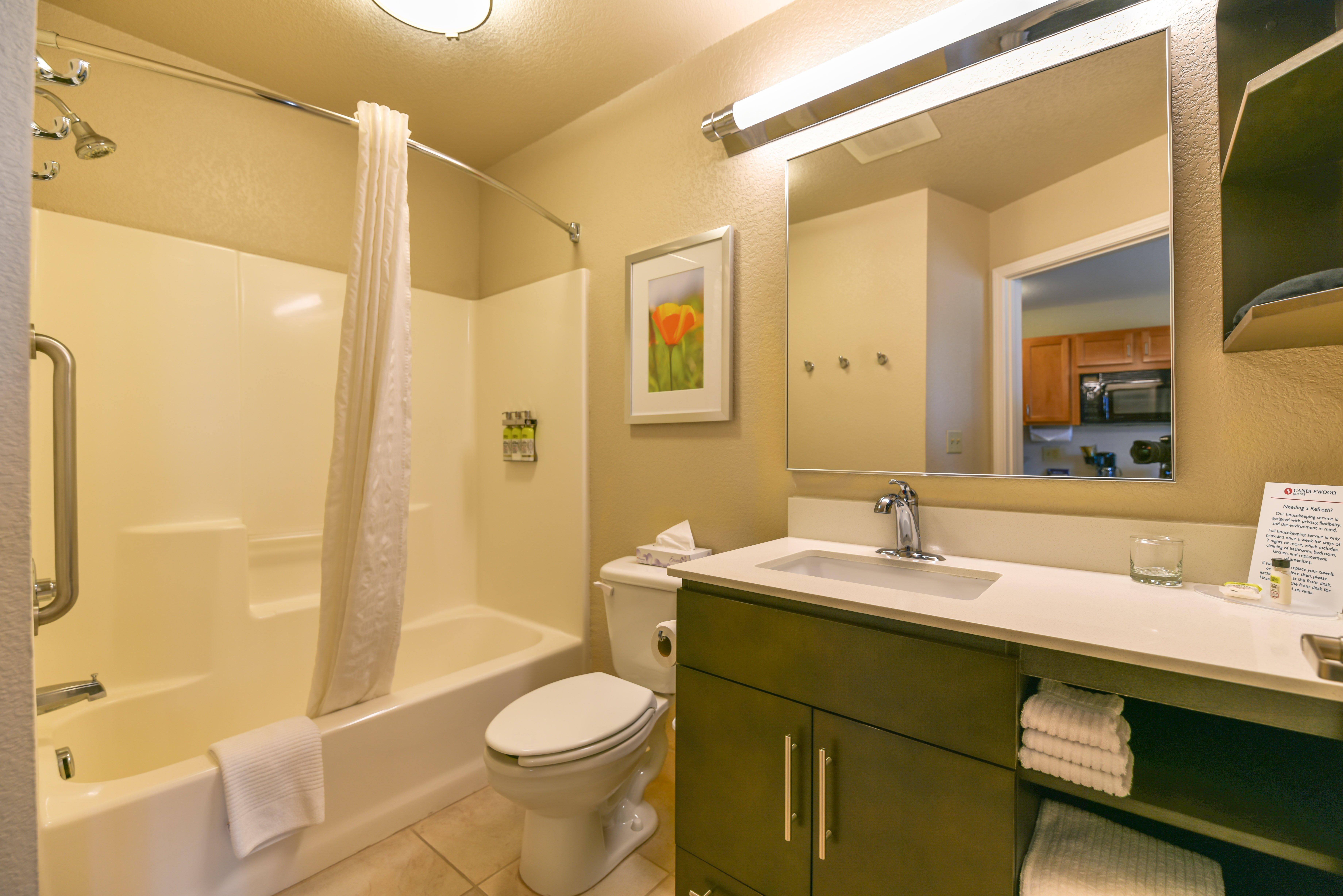 Candlewood Suites Medford By Ihg Exterior foto